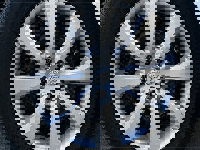 Used 2025 Toyota Corolla LE image 10