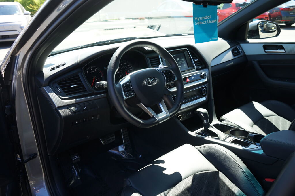 Used 2019 Hyundai Sonata Sport w/ Winter Weather Package FWD image 14