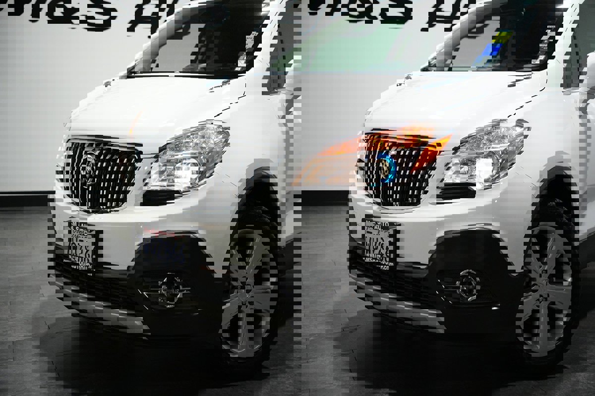 Used 2016 Buick Encore Leather image 2