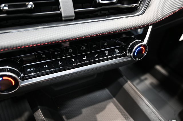 New 2026 Chevrolet Equinox RS w/ LPO, Floor Liner Package image 17