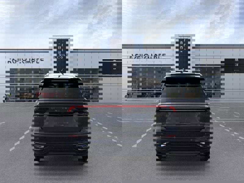 New 2026 Lincoln Nautilus Reserve image 5