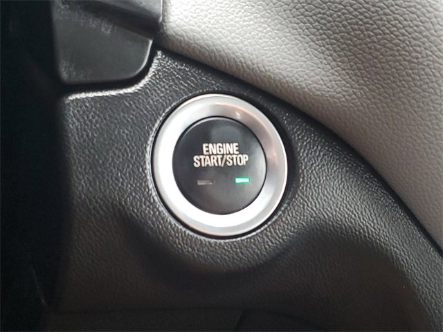 Used 2021 Chevrolet Equinox LS image 27