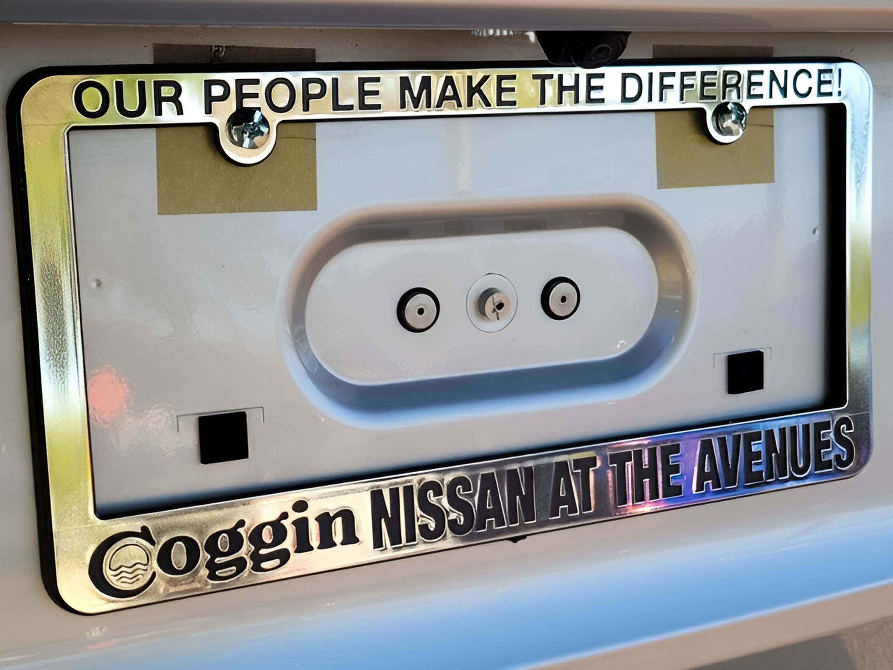 Used 2023 Nissan Rogue SV image 28