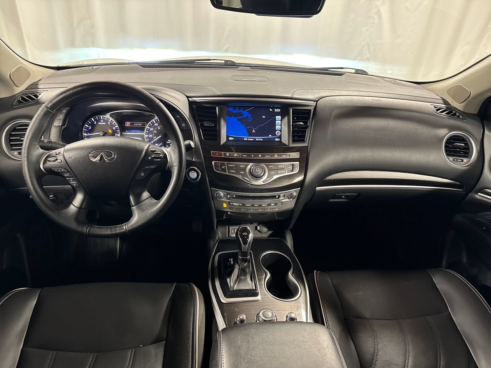 Used 2019 INFINITI QX60 Luxe w/ Essential Package AWD/4WD image 4