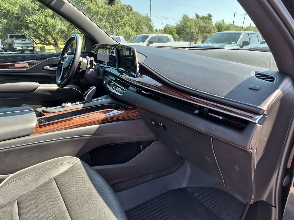 Used 2022 Cadillac Escalade Premium Luxury w/ Performance Package RWD image 45