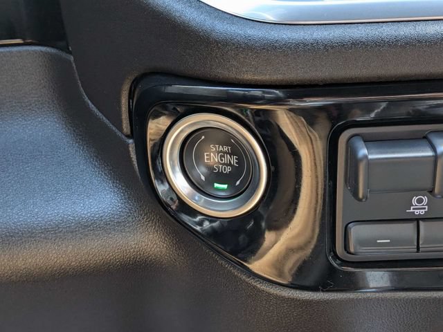 Used 2025 Chevrolet Silverado 1500 RST w/ Convenience Package II AWD/4WD image 27