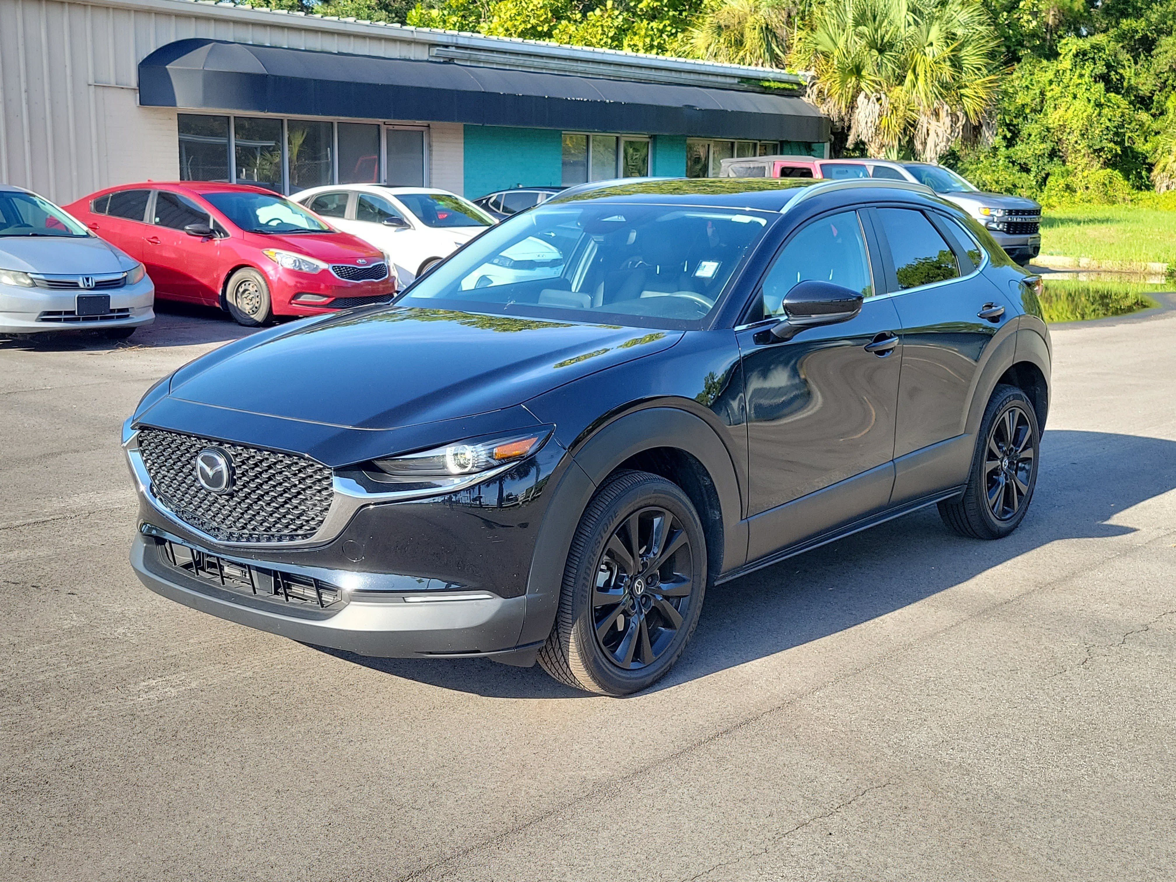Used 2024 MAZDA CX-30 AWD 2.5 S w/ Select Sport Pkg image 3