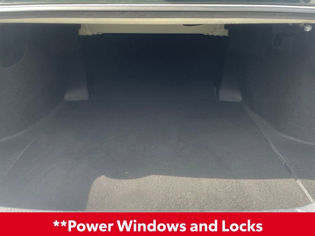 Used 2024 Toyota Camry SE FWD image 12