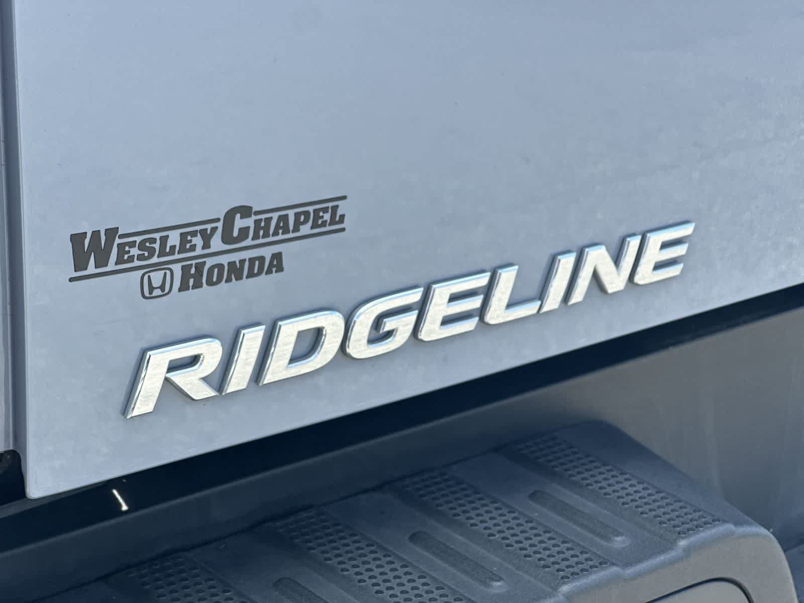 Used 2023 Honda Ridgeline Sport image 11