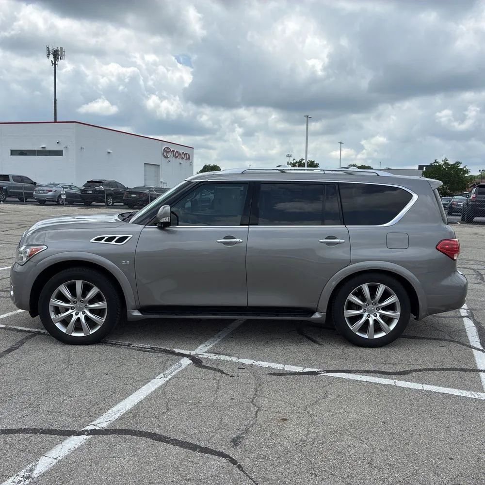 Used 2014 INFINITI QX80 4WD w/ Theater Package image 5