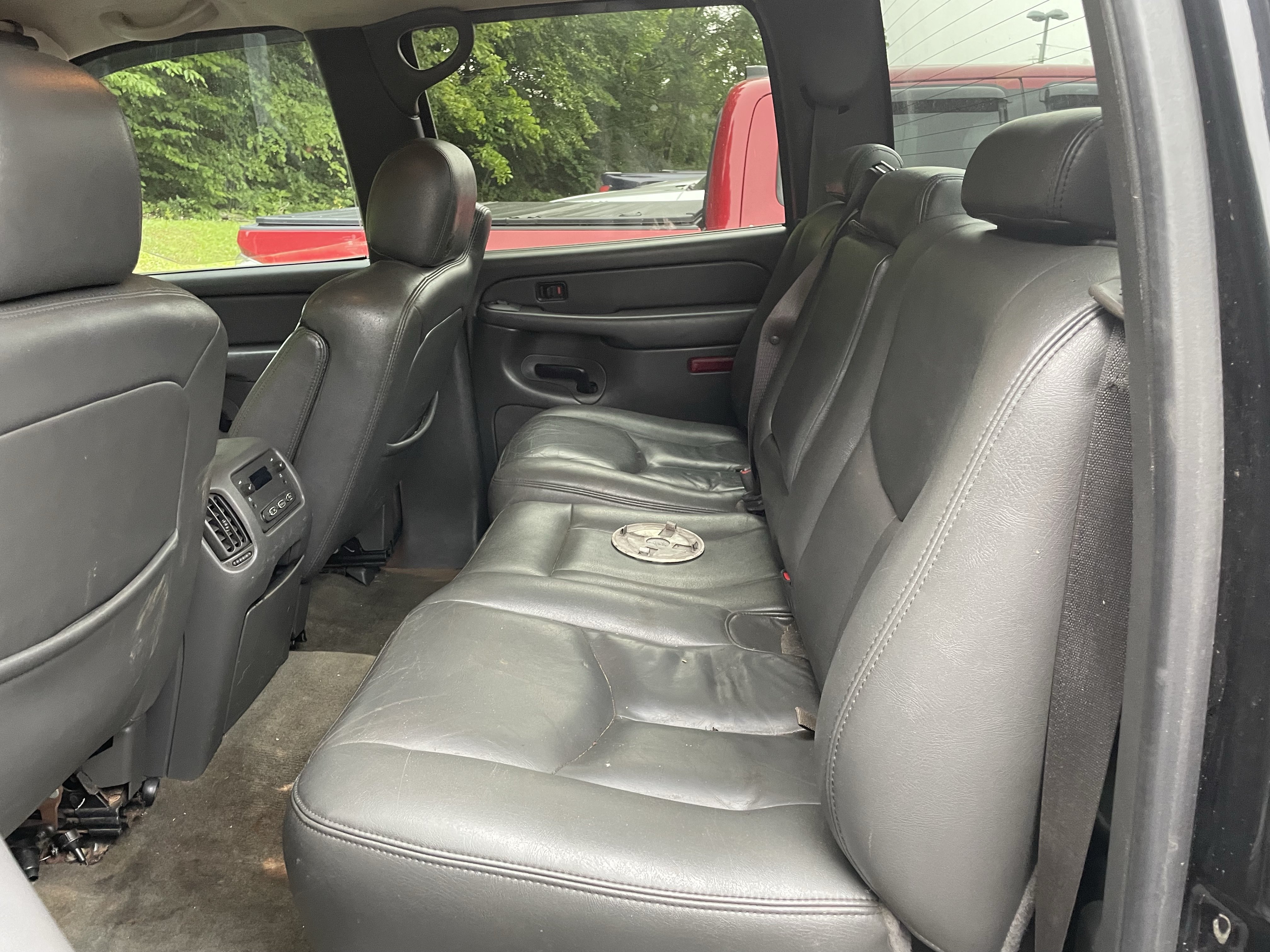 Used 2004 Chevrolet Silverado 1500 LT AWD/4WD image 9