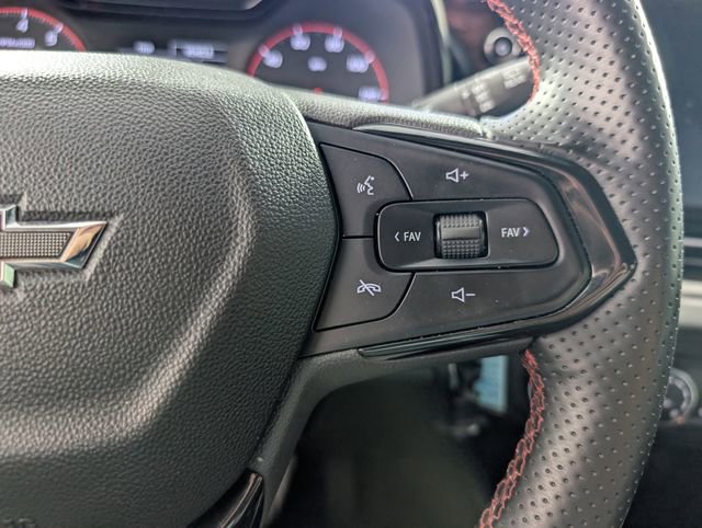 Certified 2024 Chevrolet Trax RS w/ Driver Confidence Package image 21