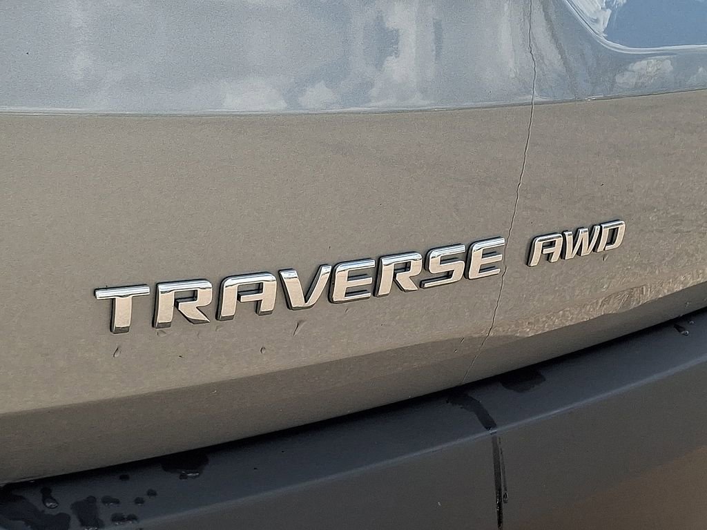 Used 2023 Chevrolet Traverse LT AWD/4WD image 31