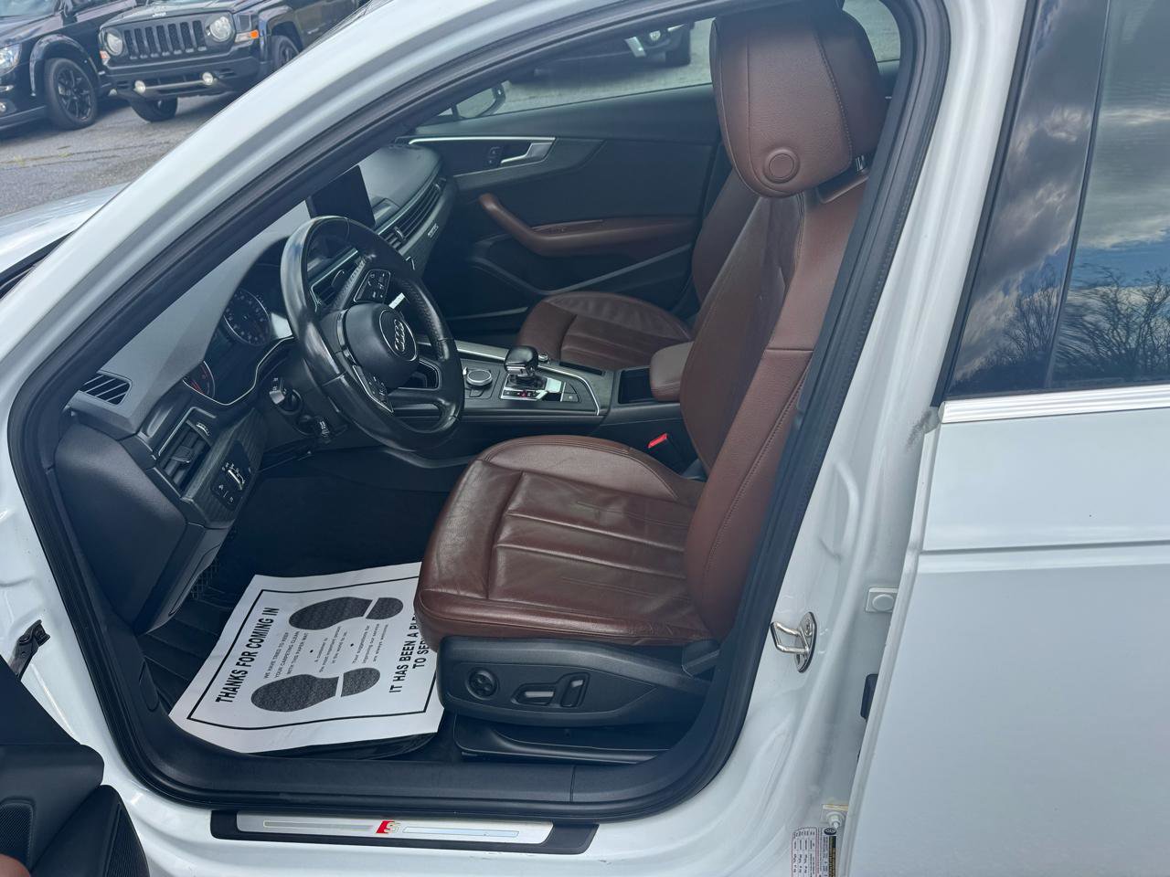 Used 2017 Audi A4 2.0T Premium Plus w/ Premium Plus Package image 10