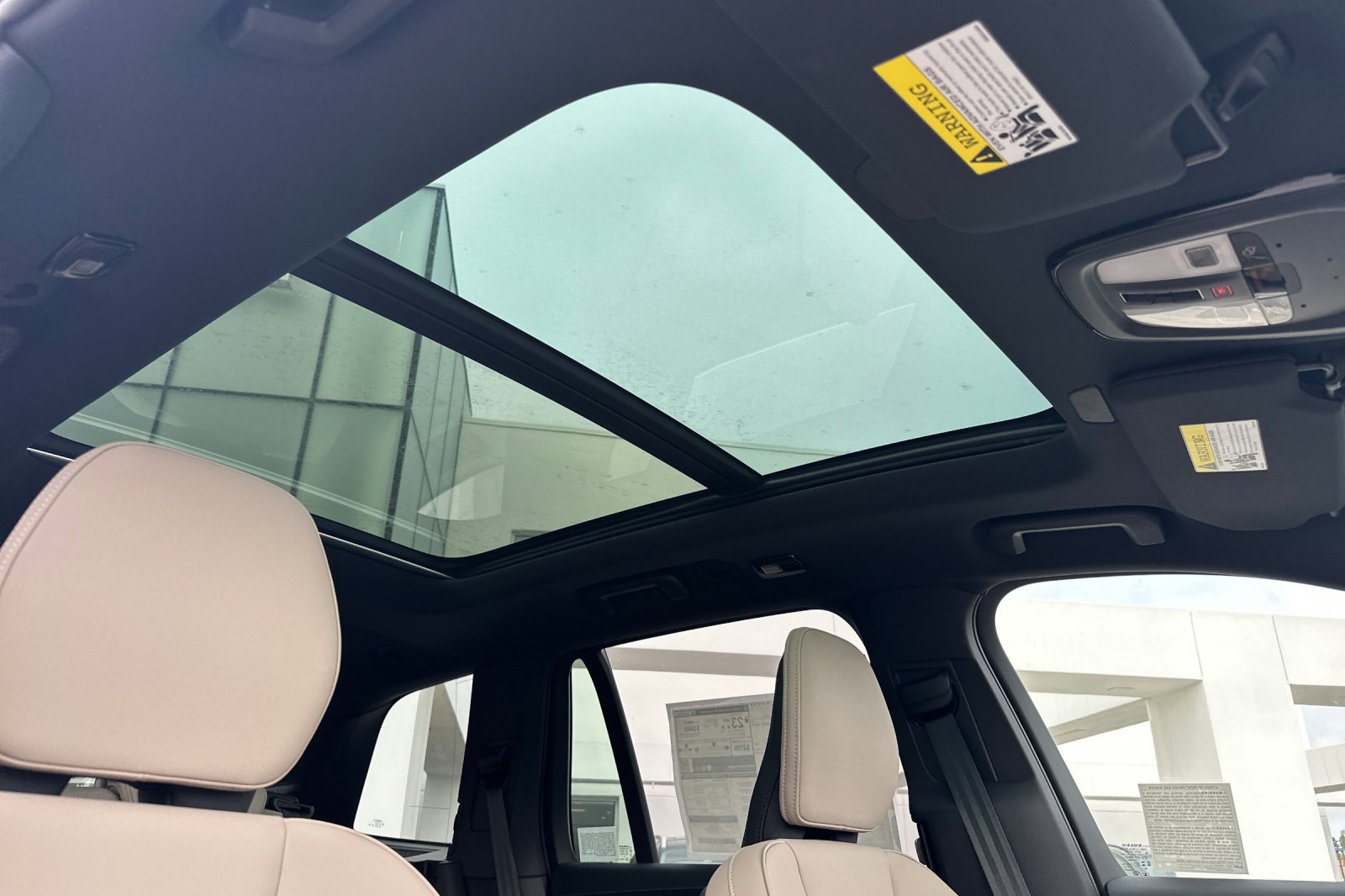 New 2026 Volvo XC90 B6 Plus image 15