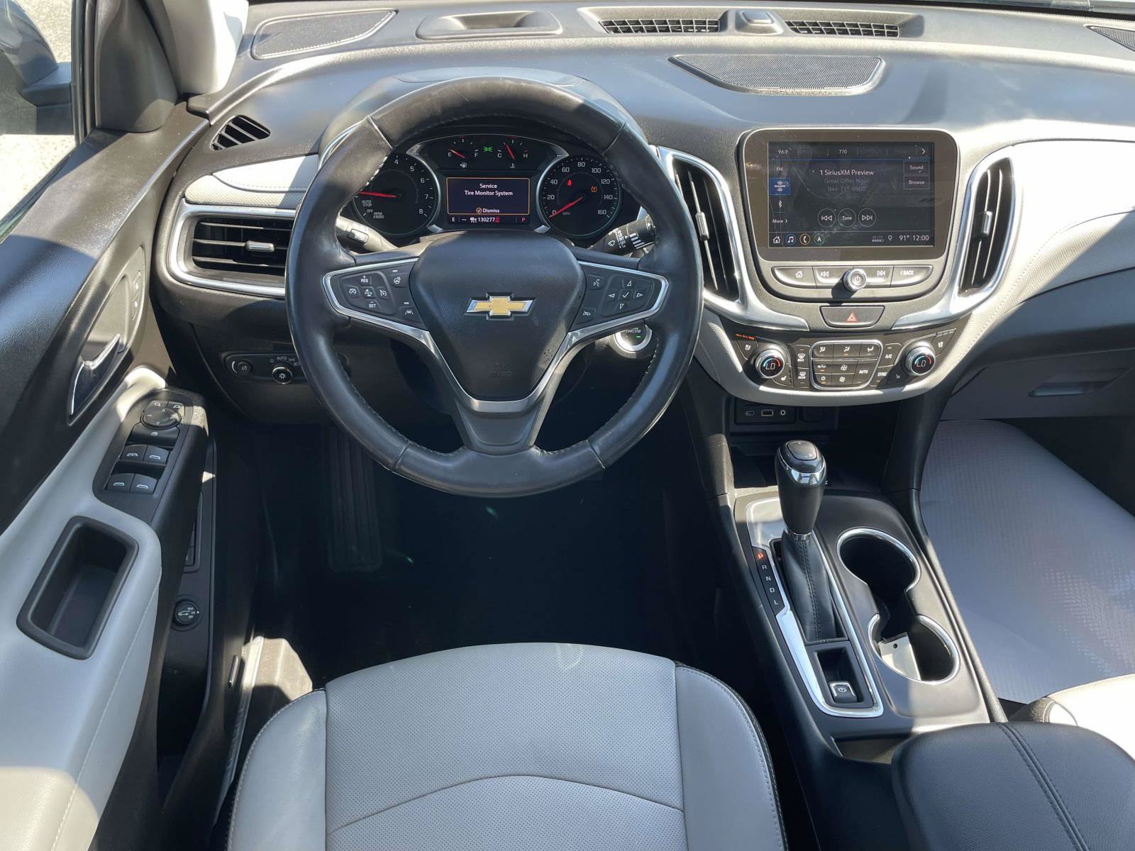 Used 2019 Chevrolet Equinox Premier FWD image 10