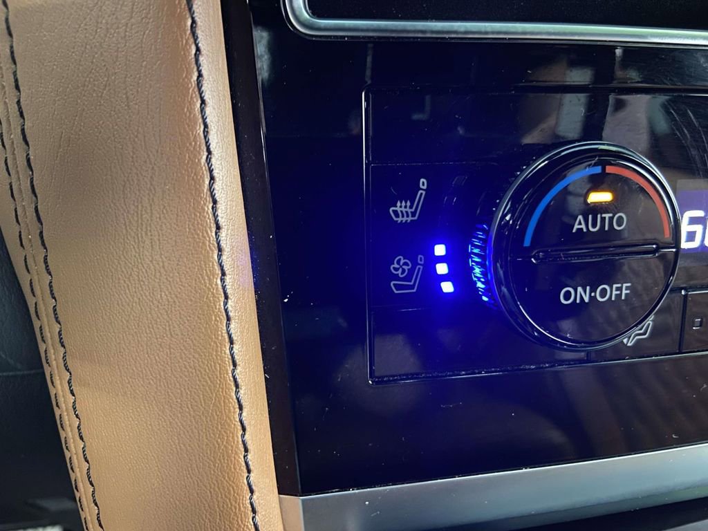 Used 2024 INFINITI QX80 Sensory w/ All-Season Package image 29