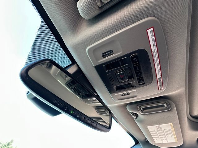 Used 2021 Toyota Camry LE w/ Audio Upgrade Package image 31