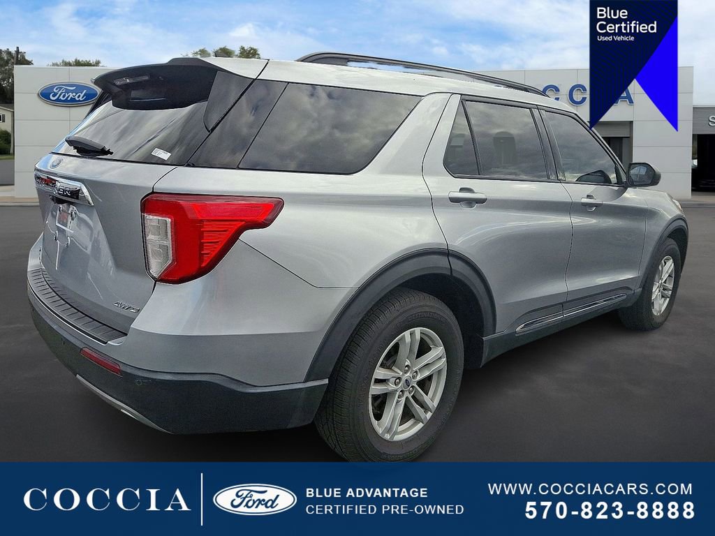 Certified 2021 Ford Explorer XLT w/ Equipment Group 202A image 4