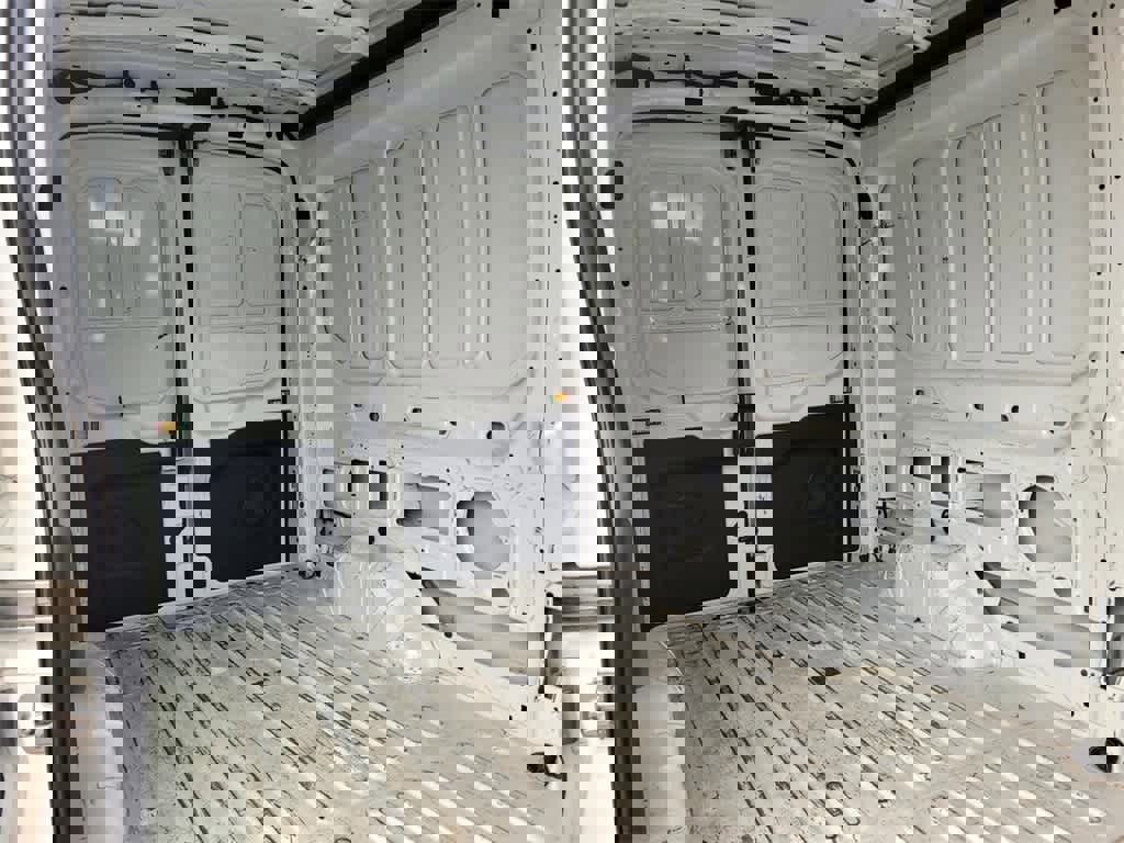 Used 2023 Ford Transit 250 Medium Roof image 11