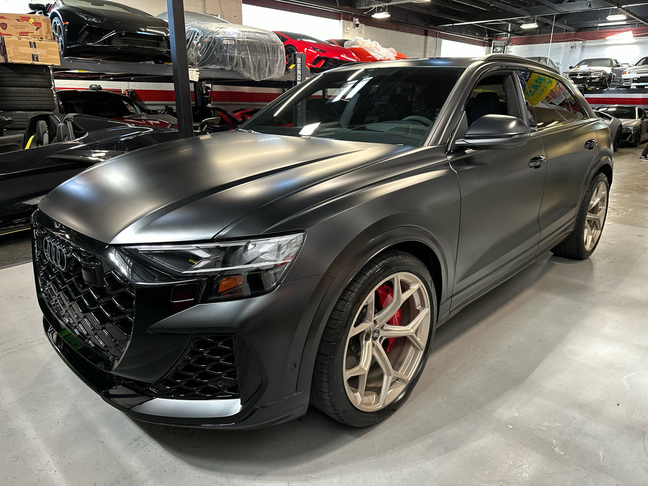Used 2025 Audi RS Q8 performance w/ RS Design Package - Red image 11