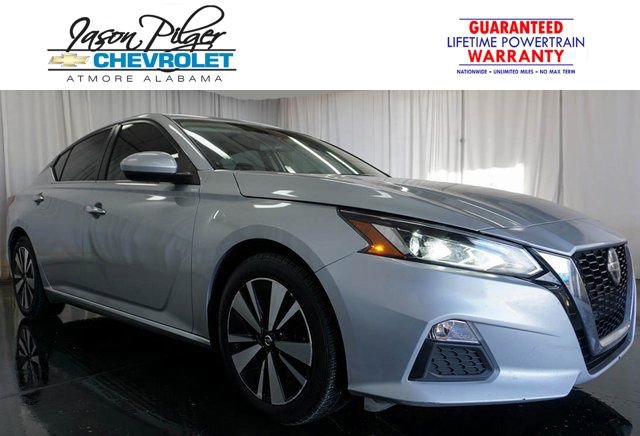 Used 2021 Nissan Altima 2.5 SV image 1