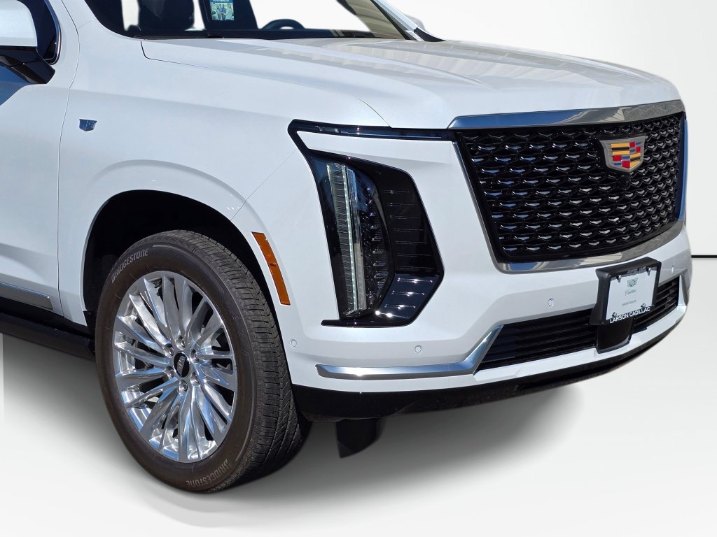 New 2026 Cadillac Escalade Luxury AWD/4WD image 14