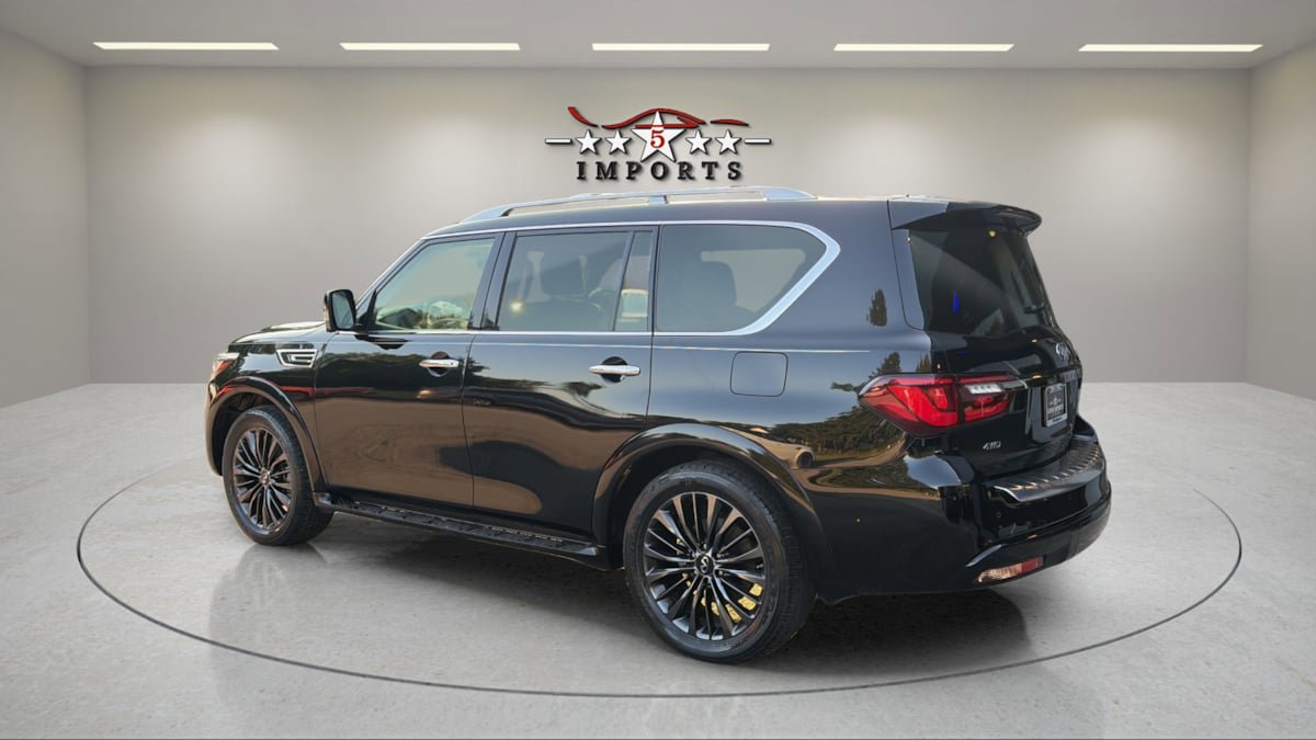 Used 2021 INFINITI QX80 Premium Select w/ Cargo Package AWD/4WD image 3
