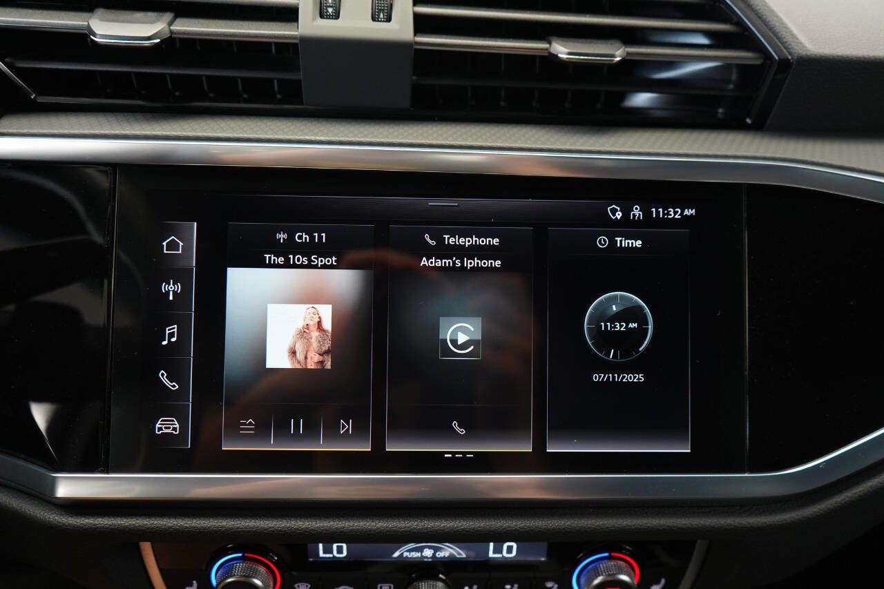 Used 2024 Audi Q3 2.0T Premium Plus w/ Premium Plus Package image 82