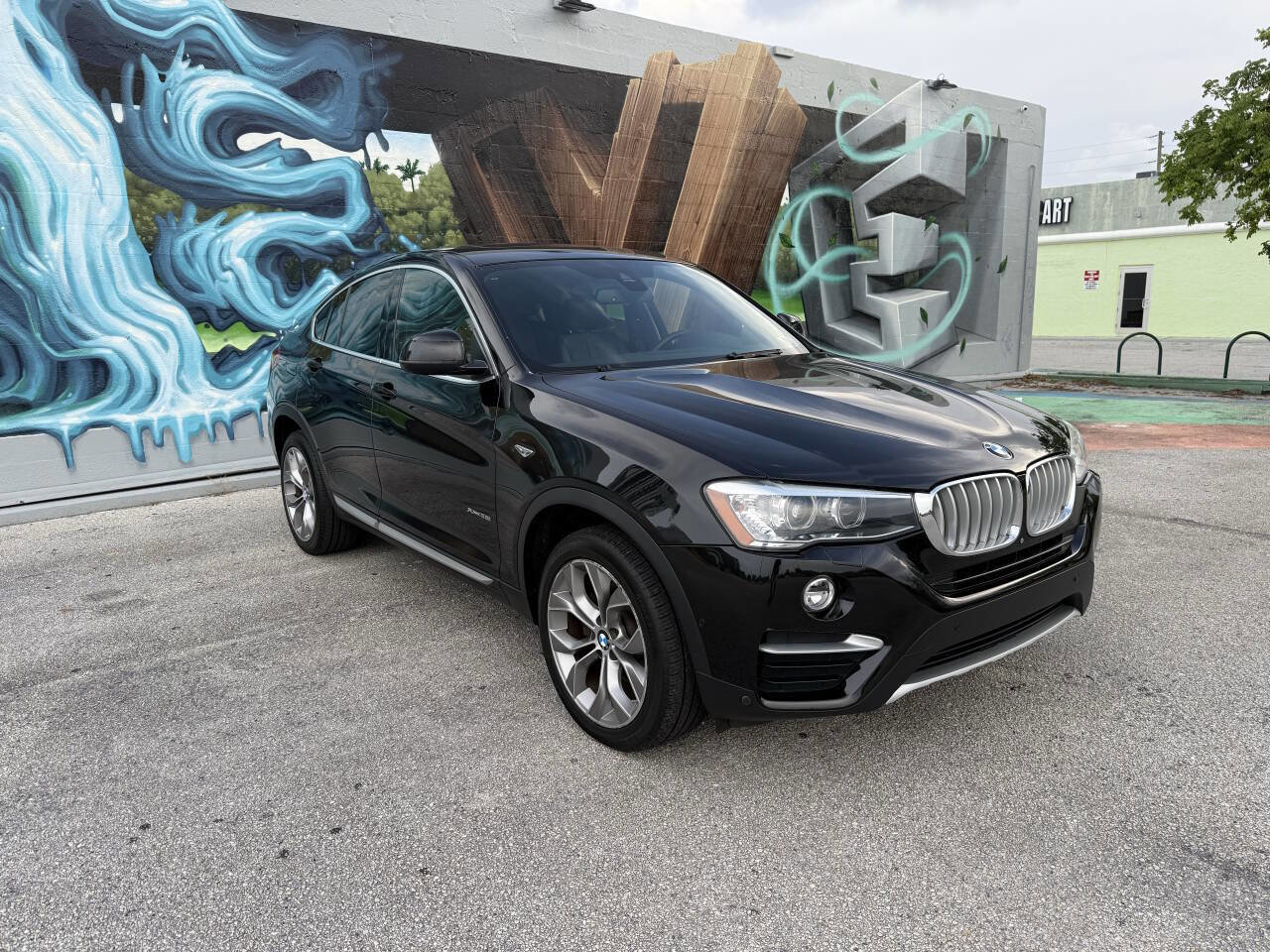 Used 2018 BMW X4 xDrive28i image 3