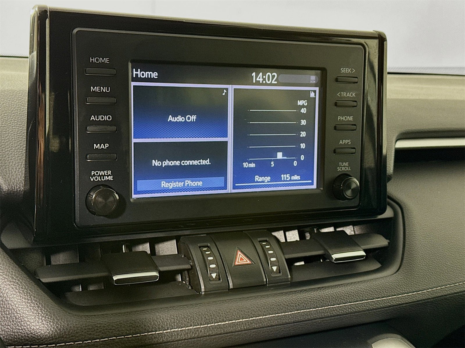 Used 2019 Toyota RAV4 XLE Premium image 12