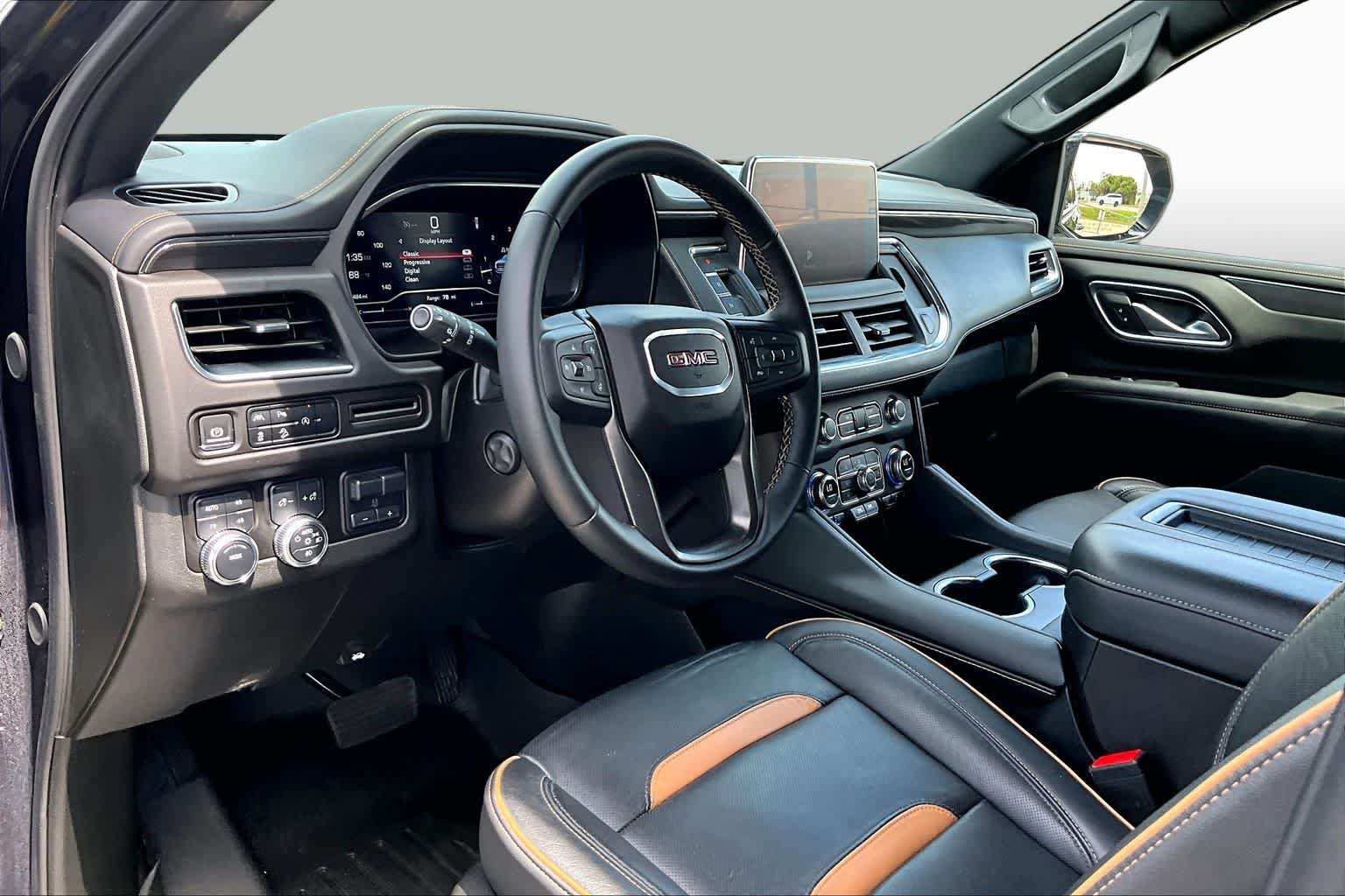 Used 2024 GMC Yukon AT4 w/ Max Trailering Package AWD/4WD image 18