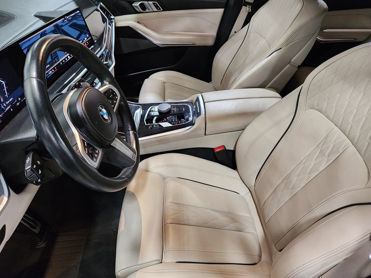 Used 2024 BMW X5 xDrive40i w/ M Sport Package AWD/4WD image 31