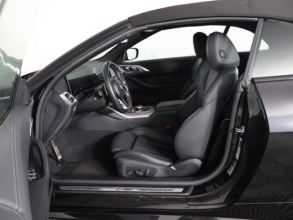 Used 2025 BMW 430i Convertible RWD image 34
