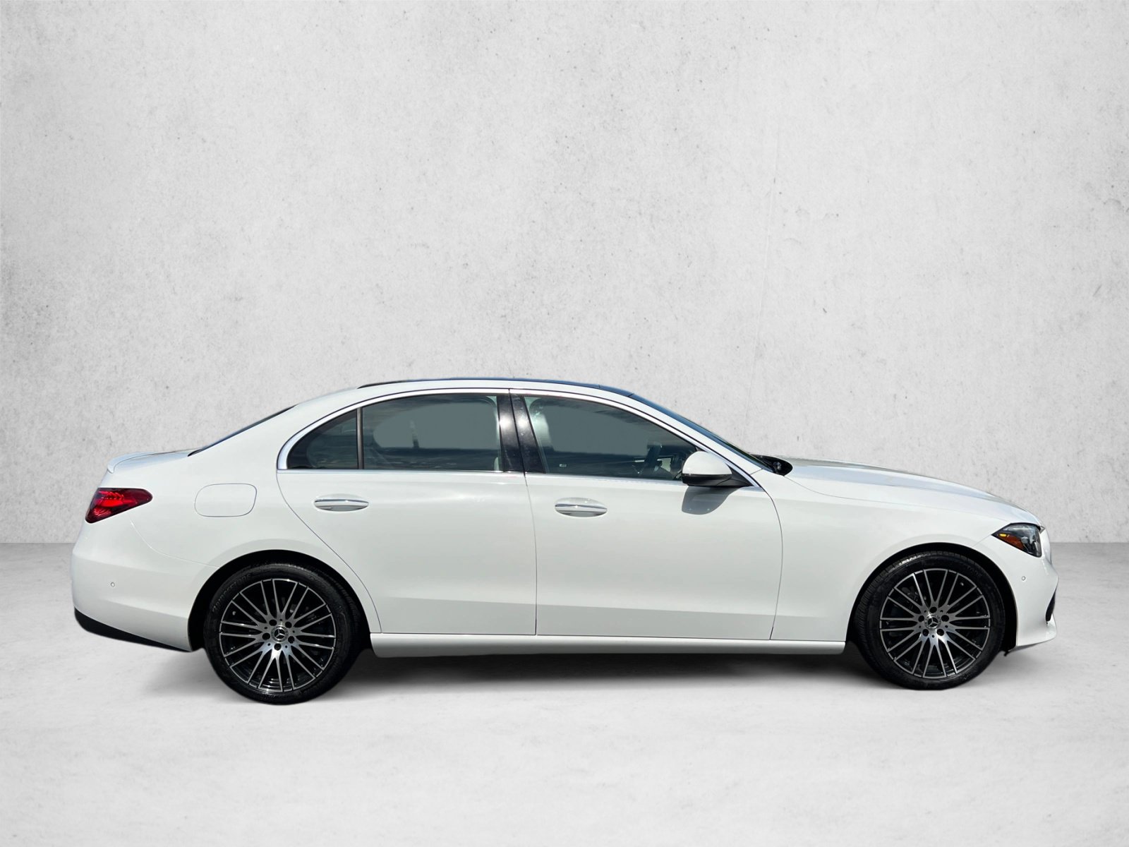 Certified 2026 Mercedes-Benz C 300 4MATIC Sedan image 4