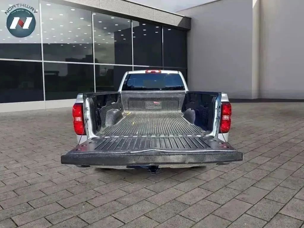 Used 2018 Chevrolet Silverado 1500 LT w/ All Star Edition image 14