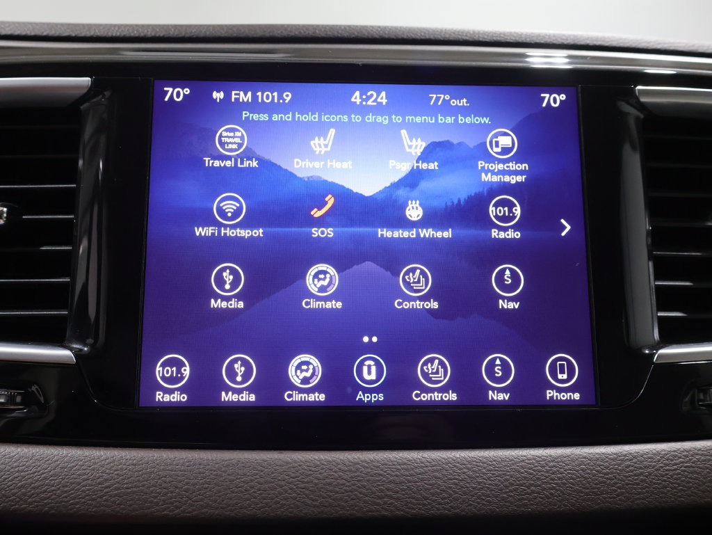 Used 2018 Chrysler Pacifica Touring-L Plus FWD image 35