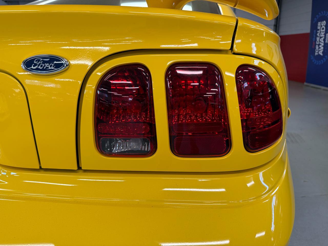 Used 1998 Ford Mustang Cobra RWD image 10