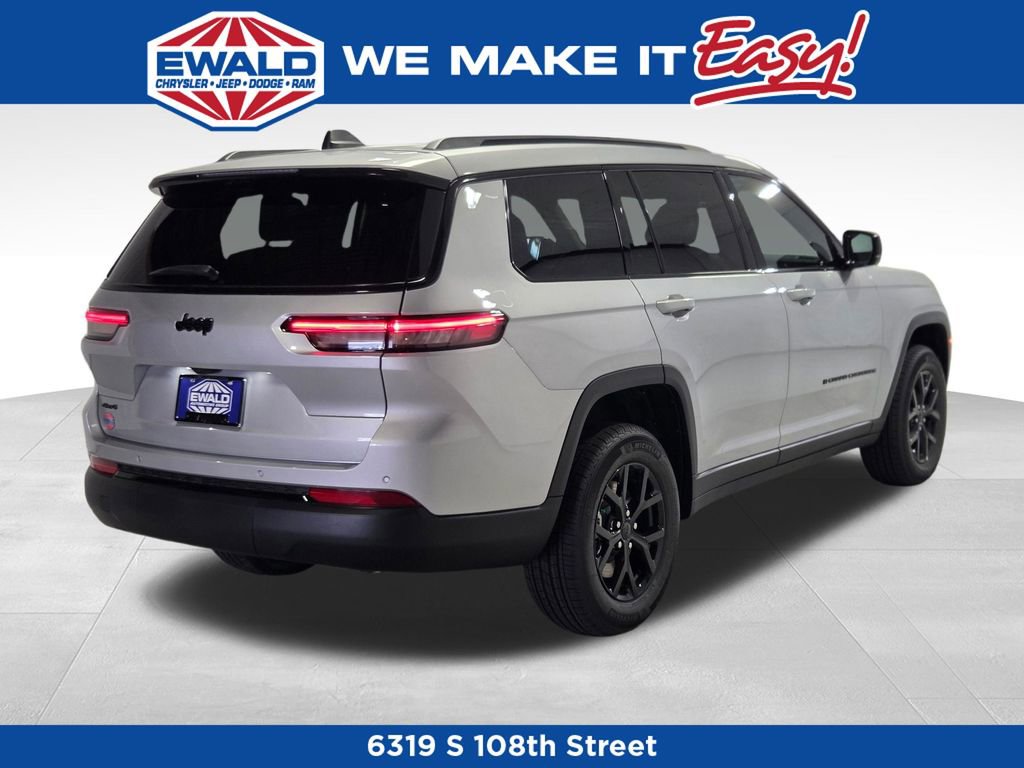 New 2025 Jeep Grand Cherokee L Altitude image 21