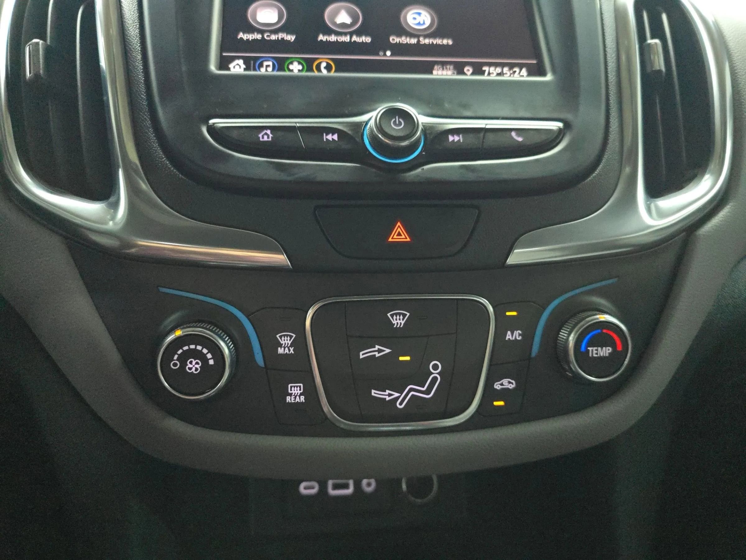 Used 2021 Chevrolet Equinox LS image 20