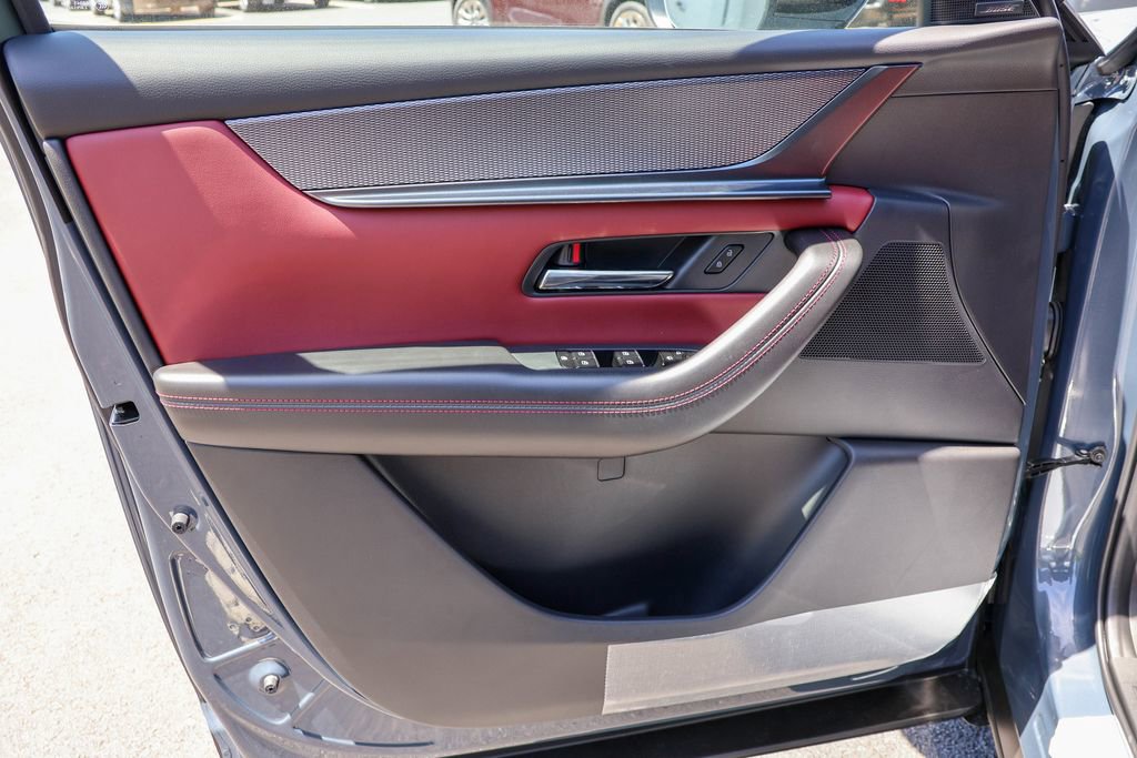 Used 2025 MAZDA CX-70 Plug-In Hybrid w/ Premium Plus image 27