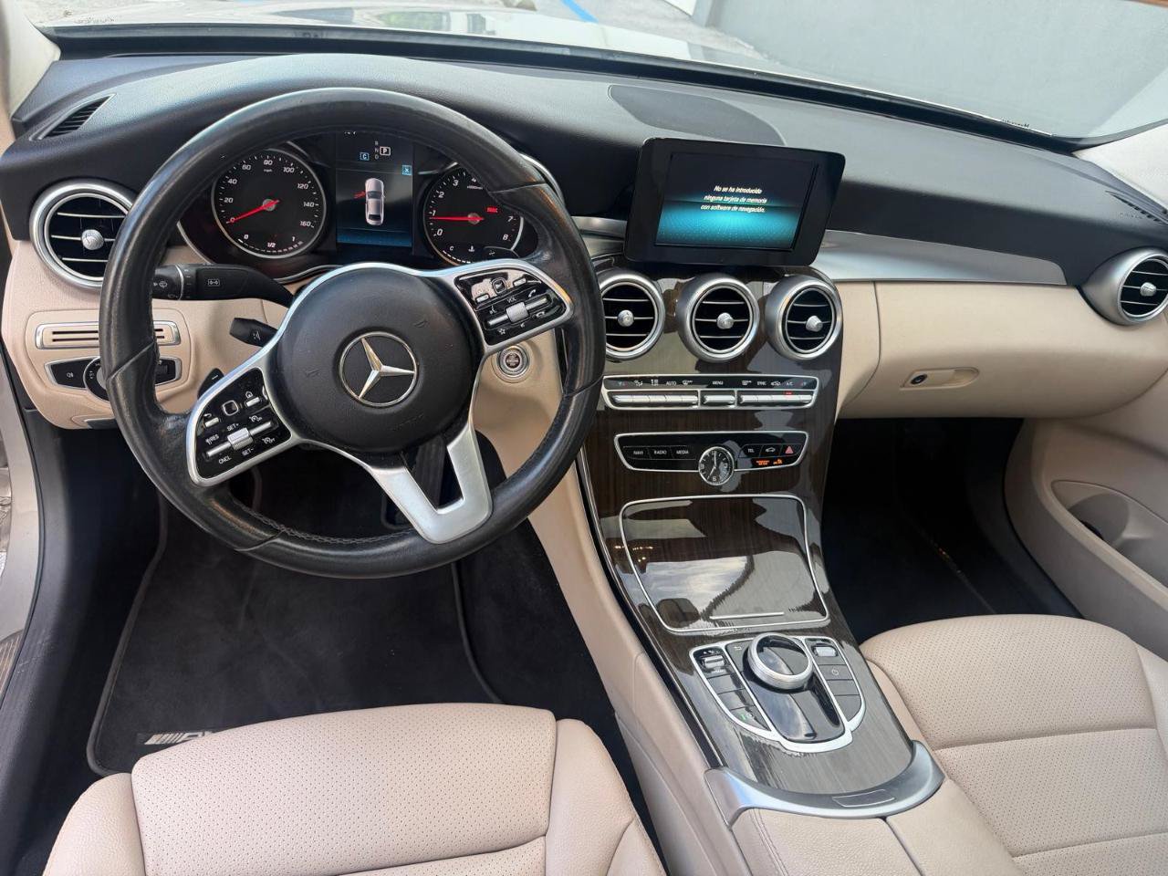 Used 2019 Mercedes-Benz C 300 Sedan image 12