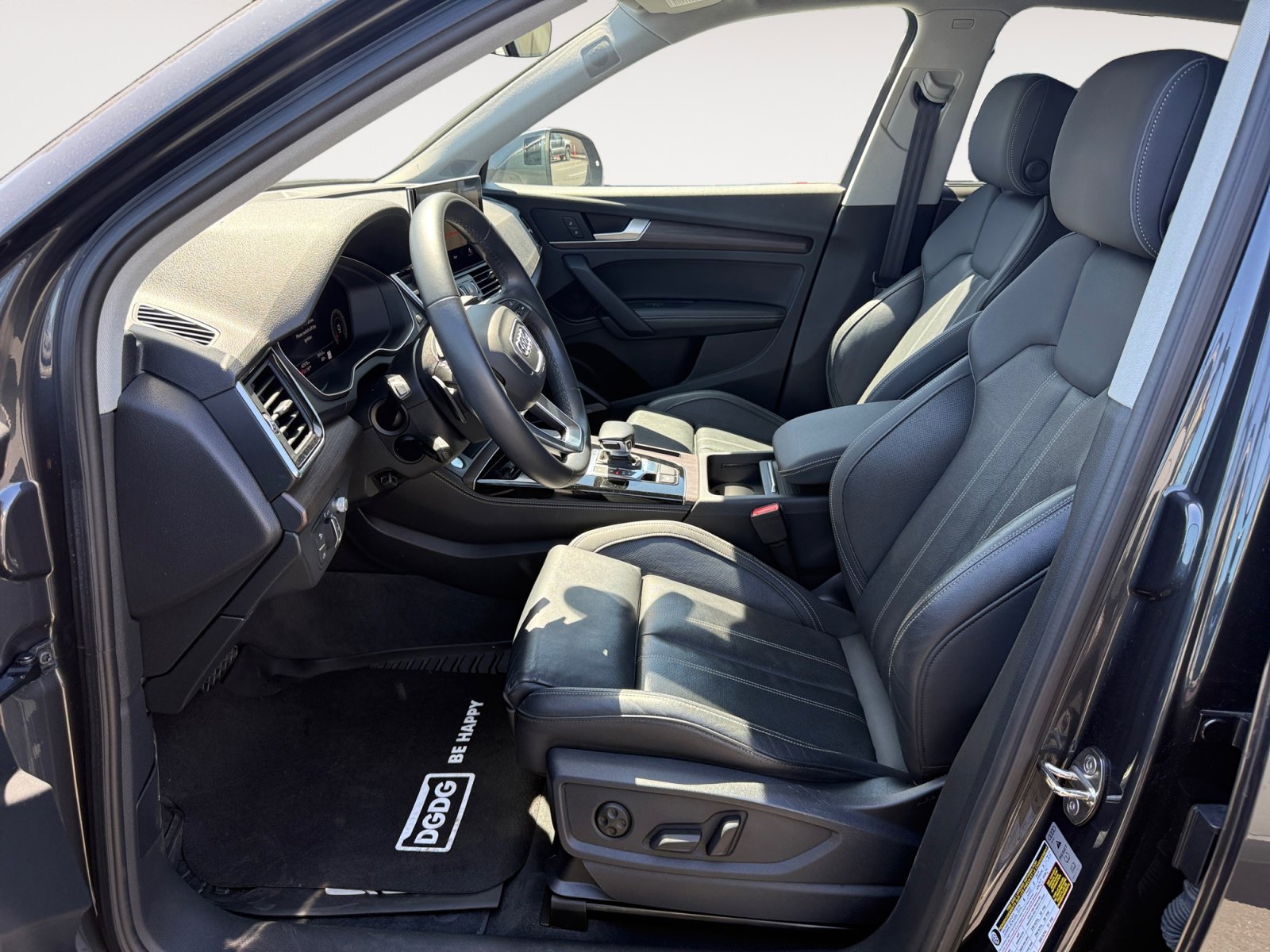 Used 2021 Audi Q5 Prestige w/ Prestige Package AWD/4WD image 10