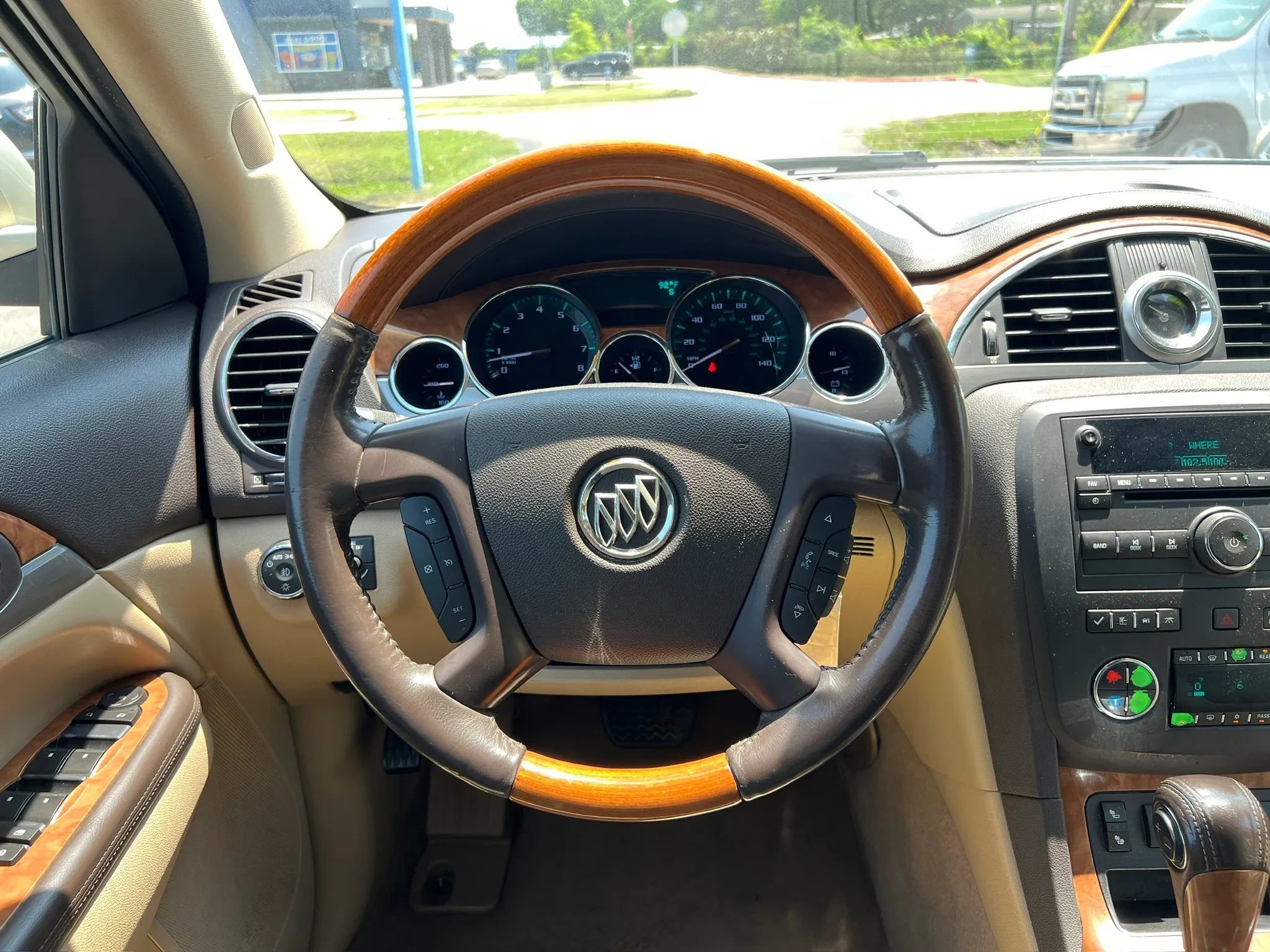 Used 2011 Buick Enclave CXL FWD image 20