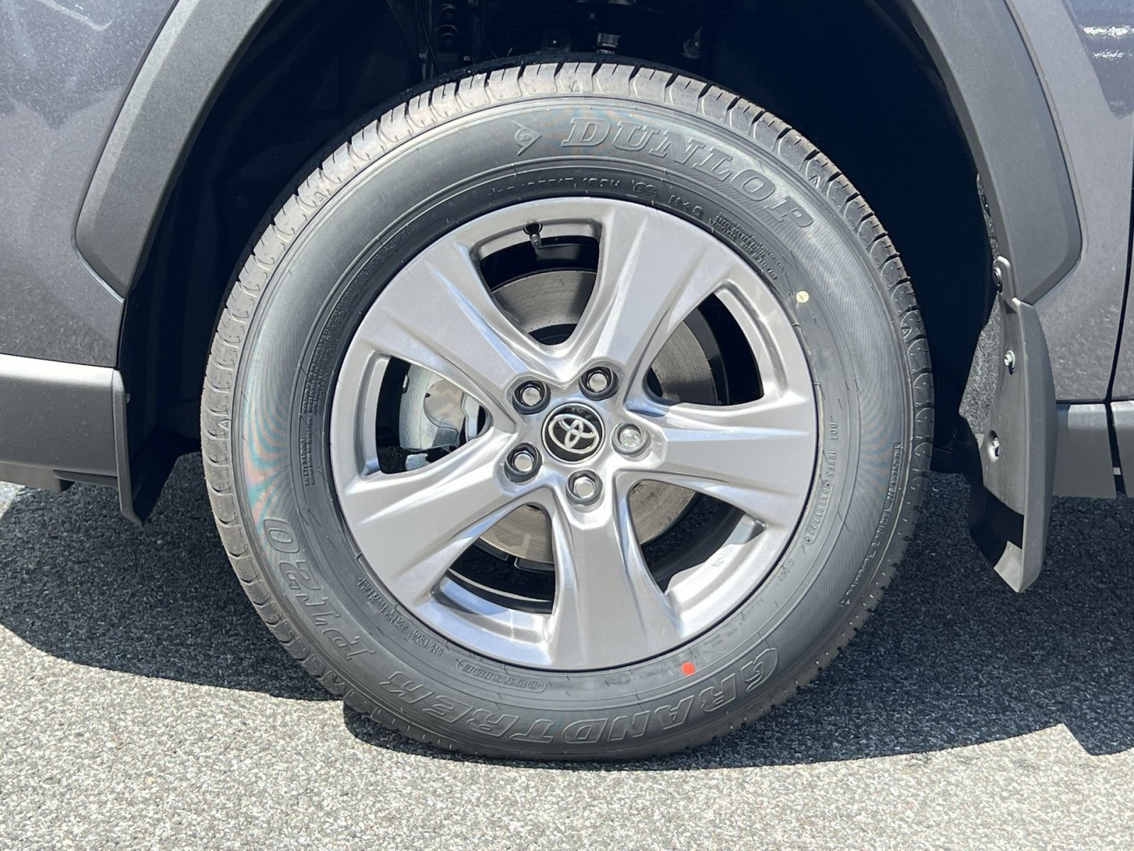 New 2025 Toyota RAV4 XLE image 5