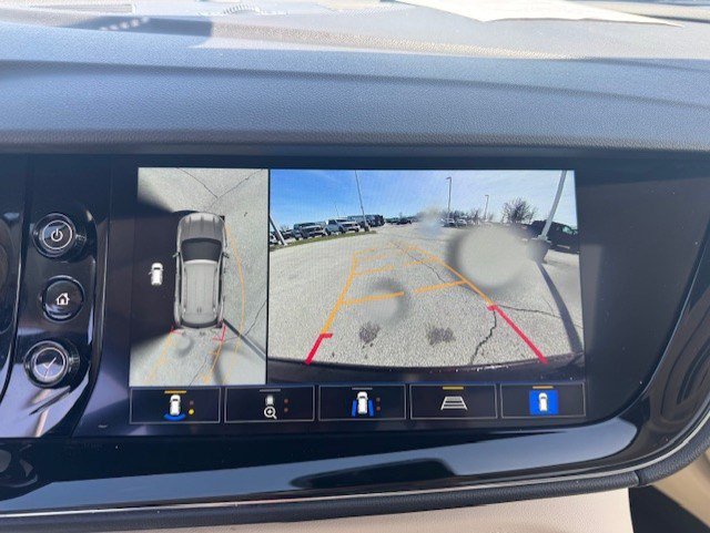 Used 2023 Buick Envision Avenir AWD/4WD image 22