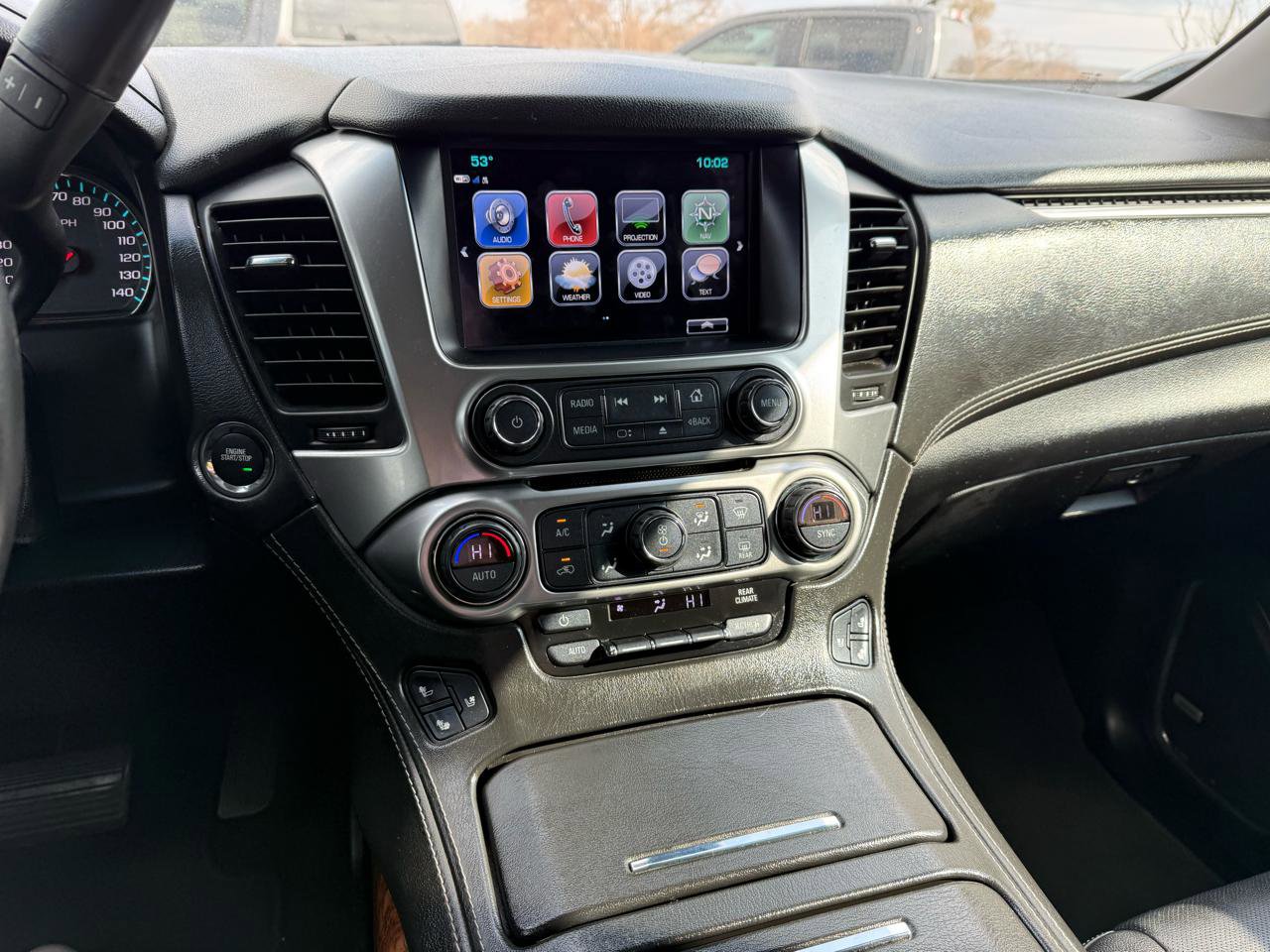 Used 2018 Chevrolet Suburban Premier image 35