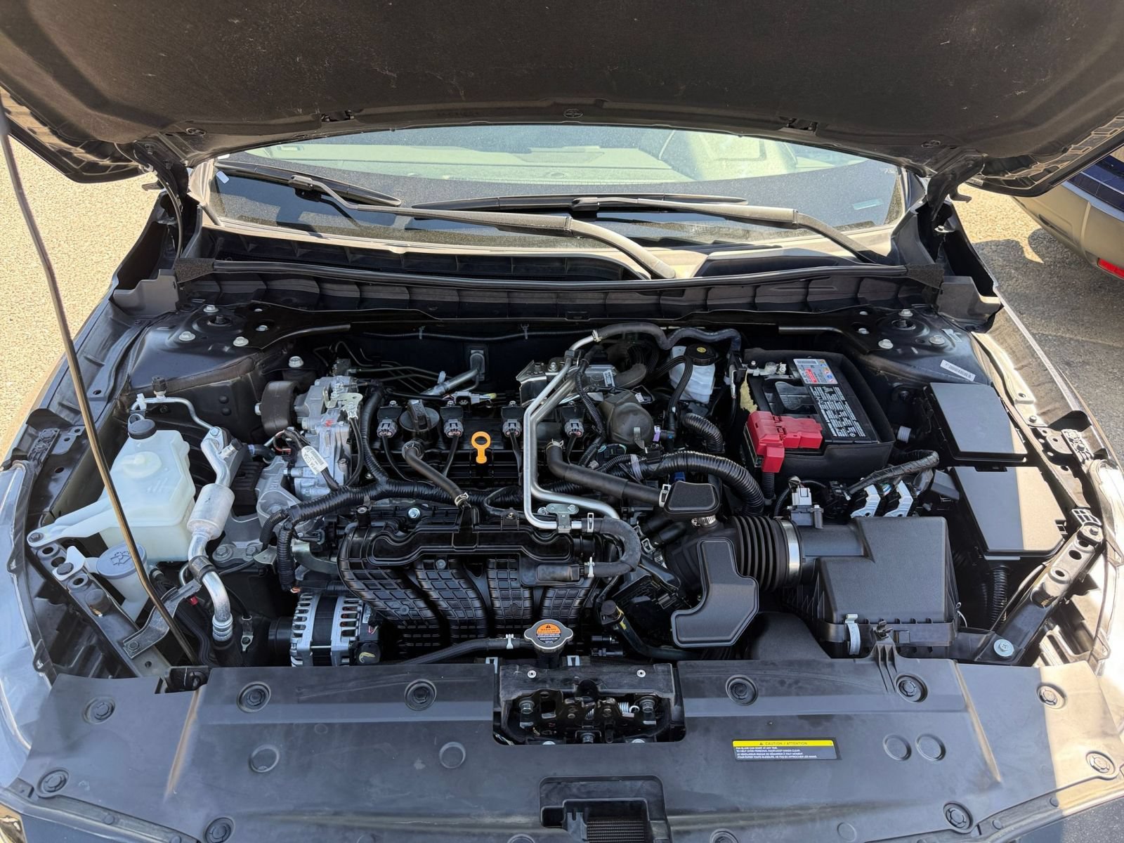 Used 2025 Nissan Altima 2.5 SV FWD image 31