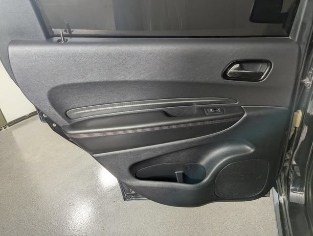 Used 2022 Dodge Durango R/T w/ Blacktop Package AWD/4WD image 19