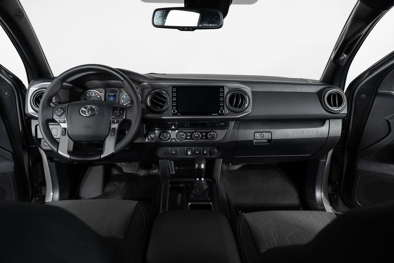 Used 2023 Toyota Tacoma TRD Off-Road image 29